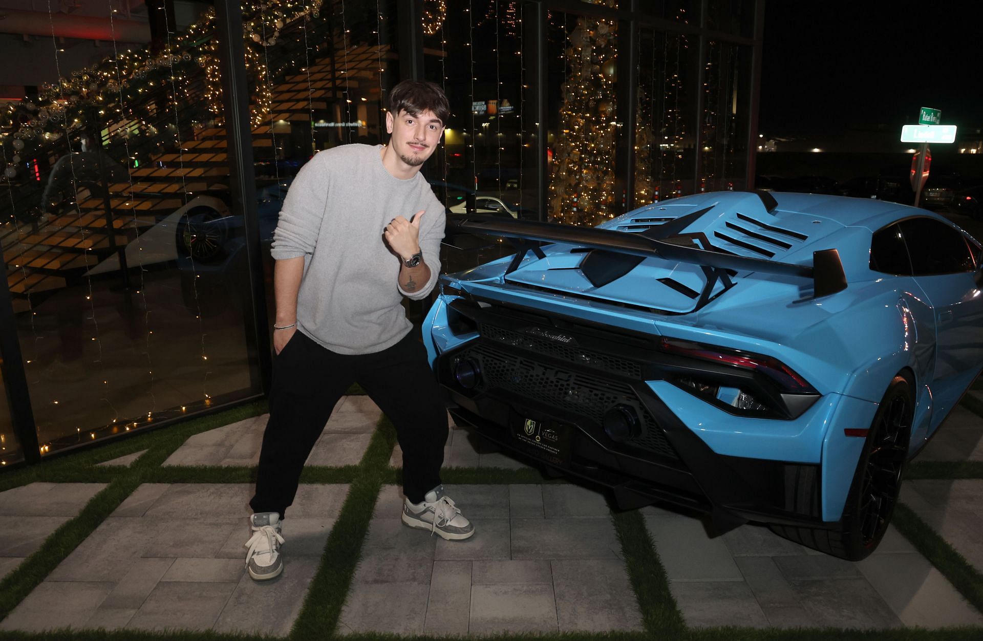 Bryce Hall at Vegas Auto Gallery Grand Opening (Image via Getty)